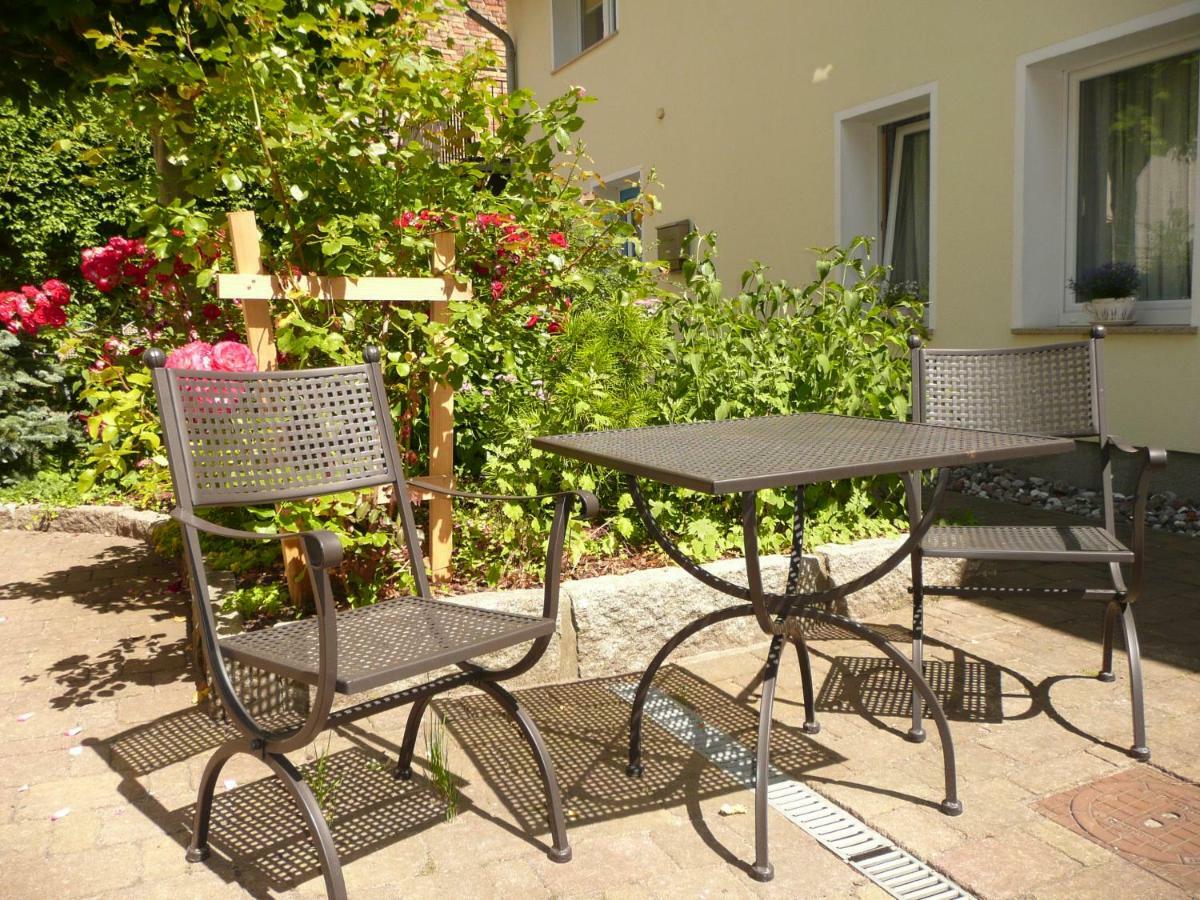 Gaestehaus Grothe Hotel Zinnowitz Exterior foto